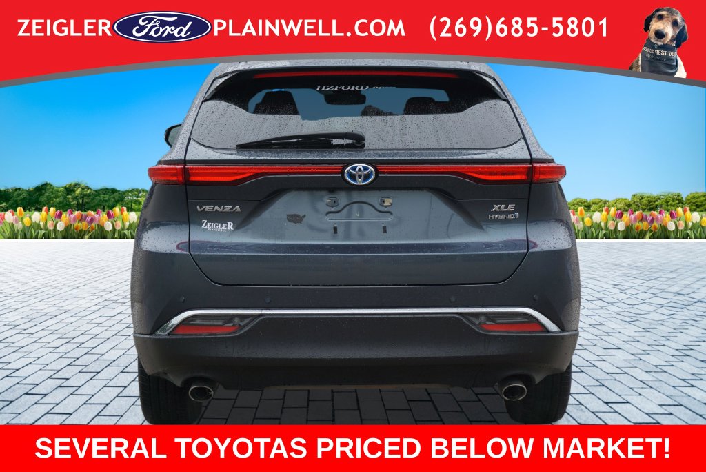 Used 2022 Toyota Venza XLE SUV