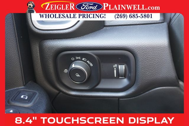 2023 RAM 3500 - Image 28