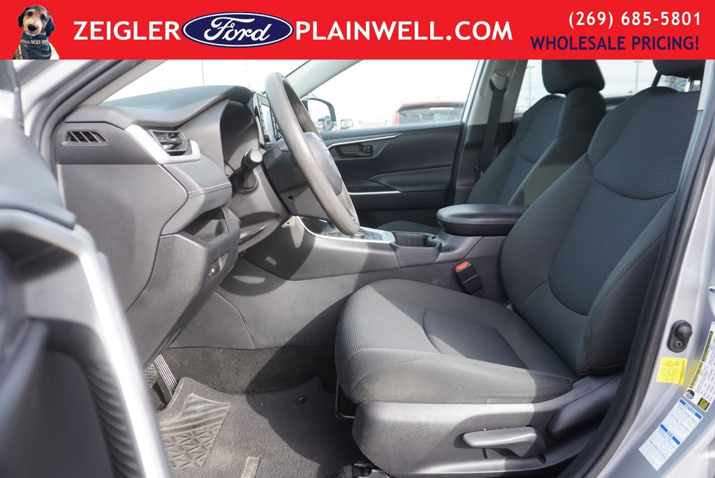 2022 TOYOTA RAV4 - Image 16