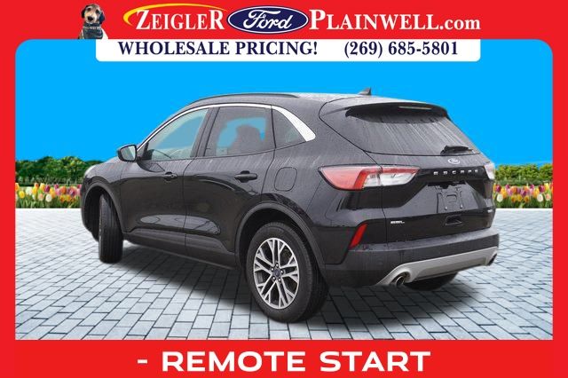 2020 Ford Escape SEL photo 3