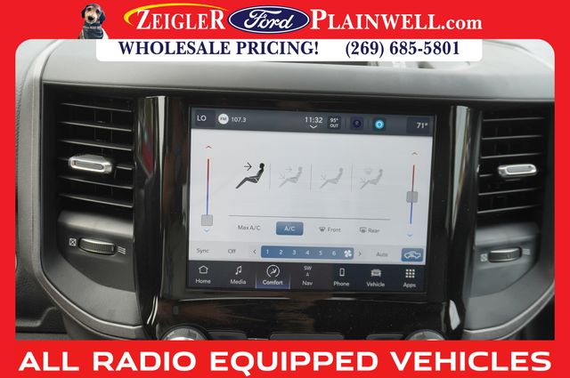 2023 RAM 3500 - Image 18