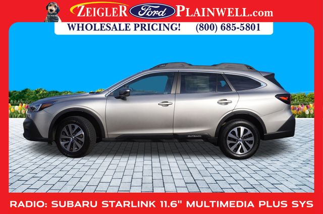2020 Subaru Outback Premium photo 2