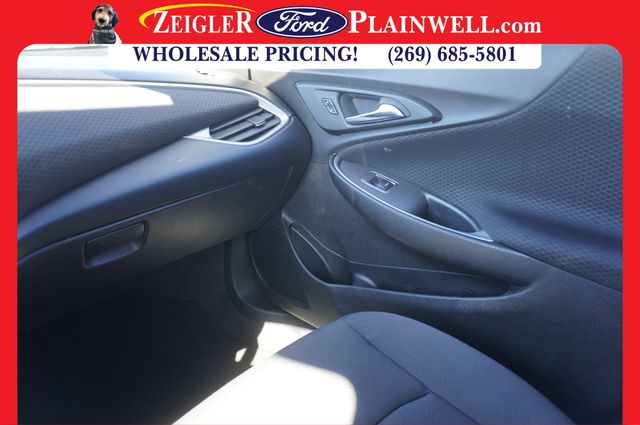 2024 CHEVROLET MALIBU - Image 30