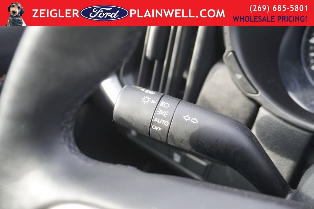 2025 MAZDA CX-50 - Image 27