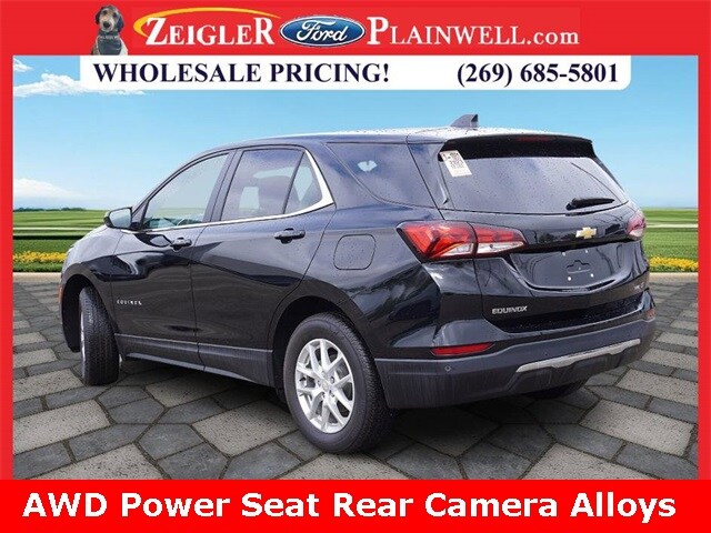 2023 Chevrolet Equinox LT photo 3