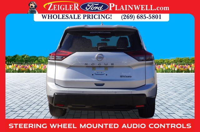 2024 Nissan Rogue SV AWD photo 4