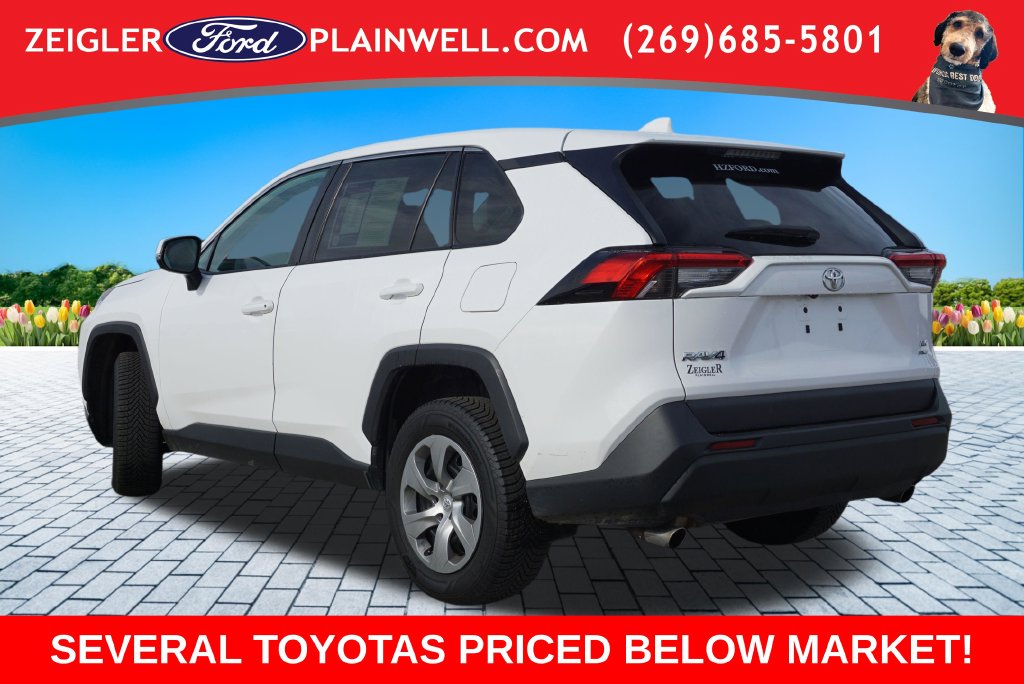 Used 2022 Toyota RAV4 LE SUV