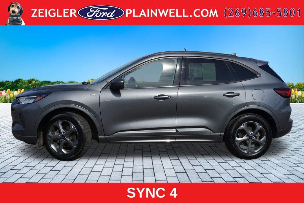 Used 2023 Ford Escape ST-Line Select SUV