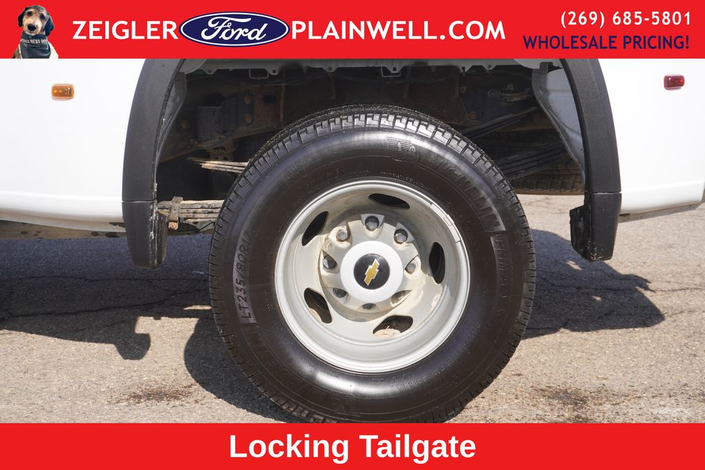 2023 CHEVROLET SILVERADO HD - Image 9