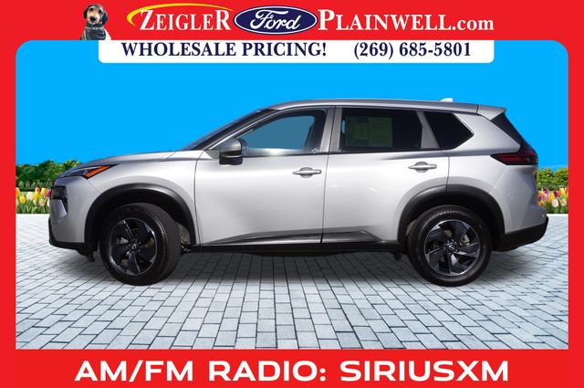 2024 Nissan Rogue SV AWD photo 2