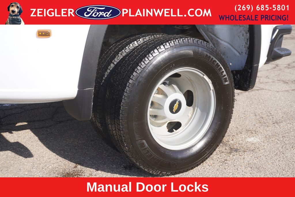 2023 CHEVROLET SILVERADO HD - Image 10