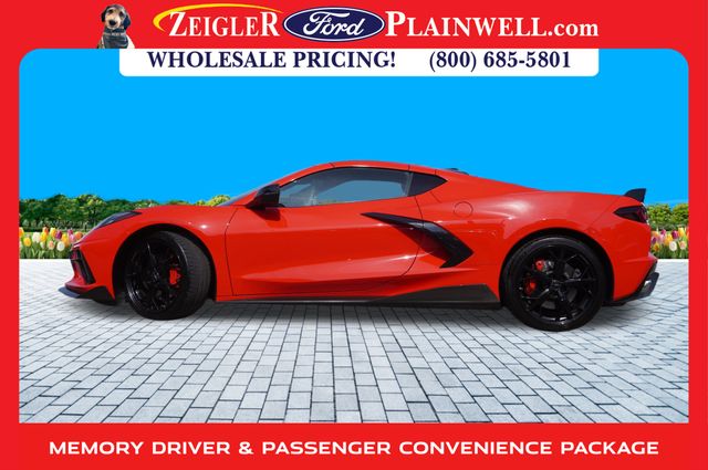 2020 Chevrolet Corvette Stingray 3LT Coupe photo 2