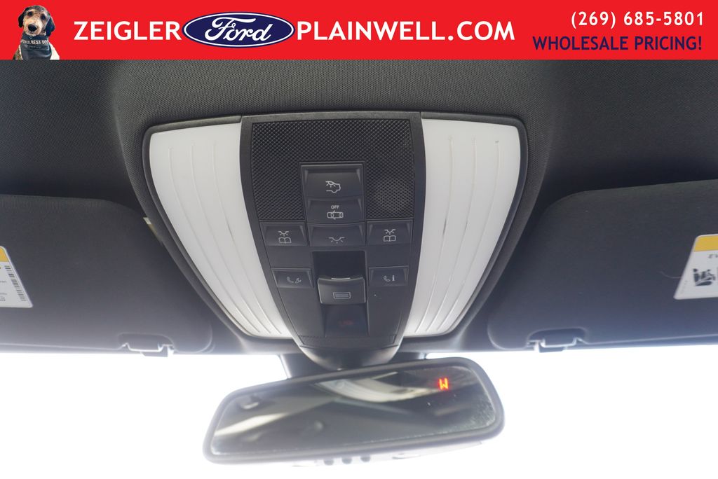 2011 MERCEDES-BENZ E-CLASS - Image 33