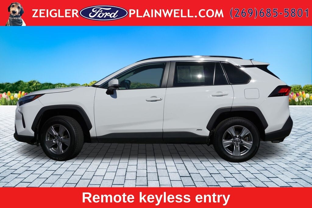 Used 2024 Toyota RAV4 Hybrid XLE SUV