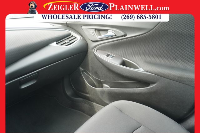 2023 CHEVROLET MALIBU - Image 32