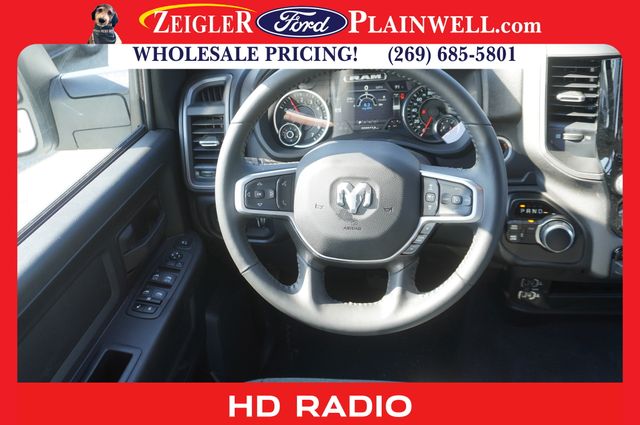 2024 RAM 3500 - Image 11