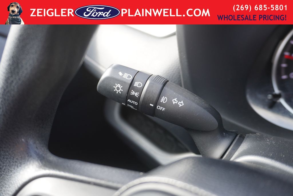 2021 TOYOTA RAV4 - Image 26