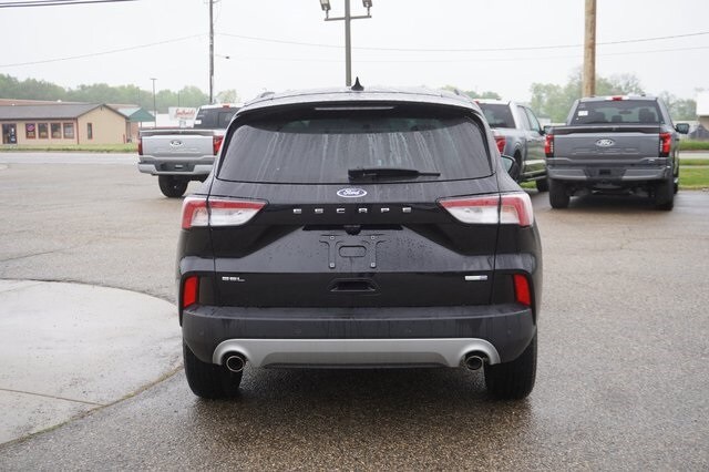 2020 Ford Escape SEL photo 4
