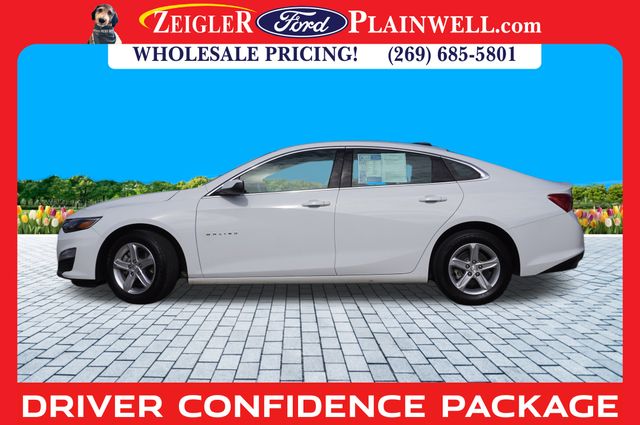 2024 Chevrolet Malibu LS photo 2