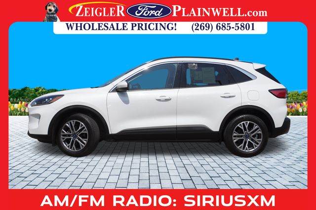 2021 Ford Escape SEL photo 2