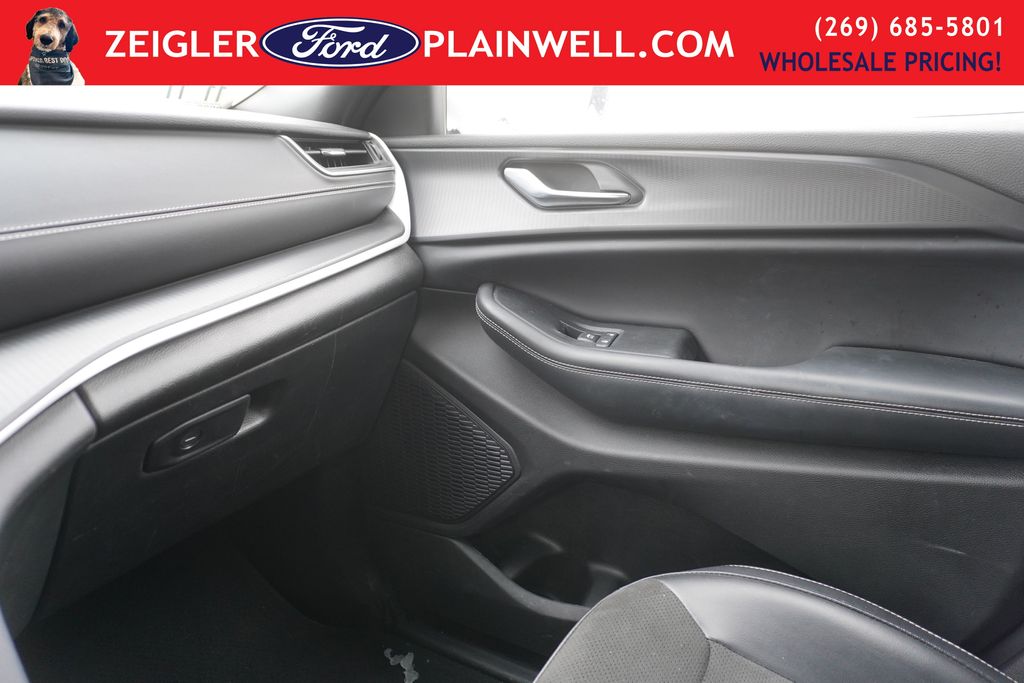 2023 JEEP GRAND CHEROKEE L - Image 31