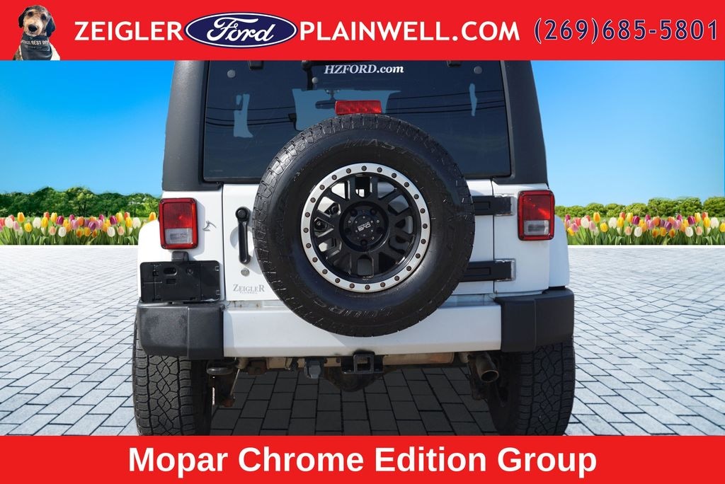 Used 2012 Jeep Wrangler Unlimited Sahara SUV