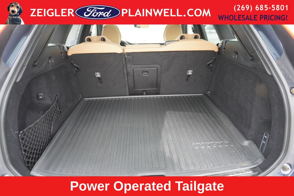 2023 VOLVO XC60 - Image 10