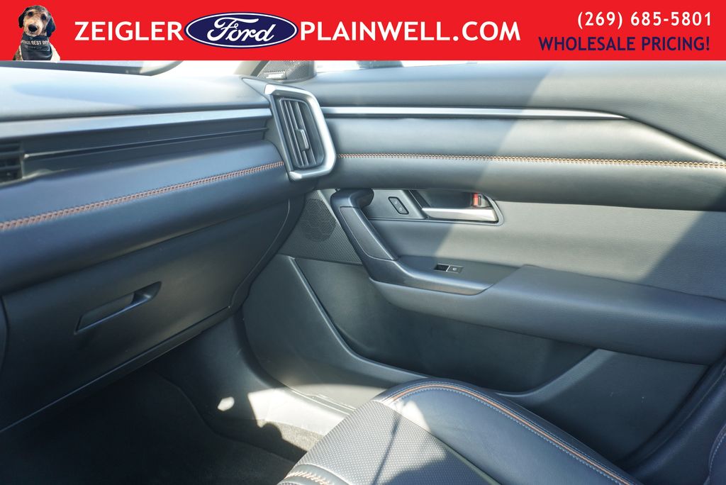 2025 MAZDA CX-50 - Image 34