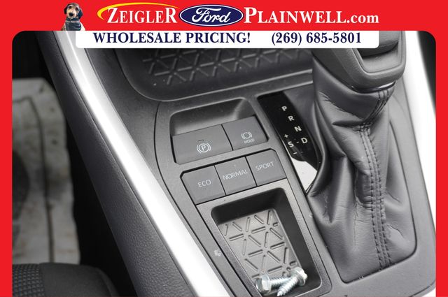 2025 TOYOTA RAV4 - Image 14