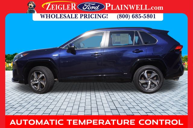 2021 Toyota RAV4 Prime SE Hybrid photo 2
