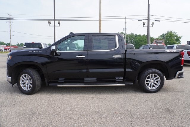 2020 Chevrolet Silverado 1500 LTZ photo 2