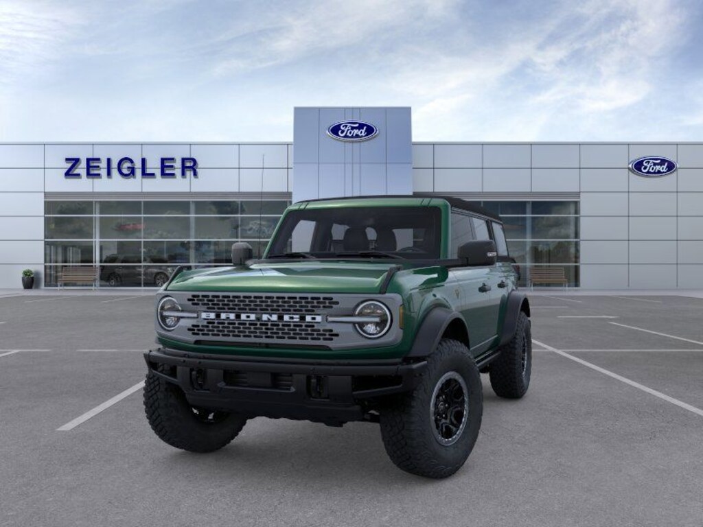 New 2025 Ford Bronco Badlands SUV