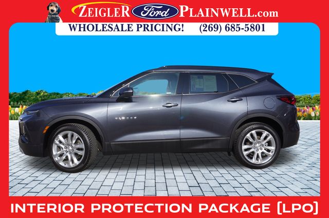 2022 Chevrolet Blazer 3LT photo 2