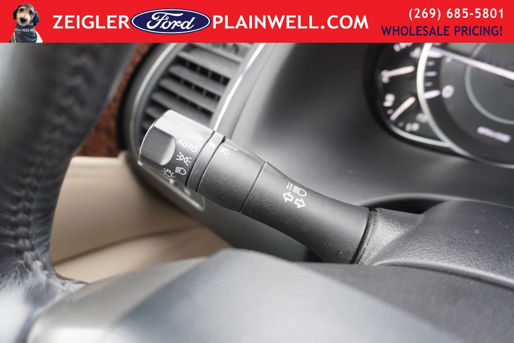 2017 NISSAN ARMADA - Image 33