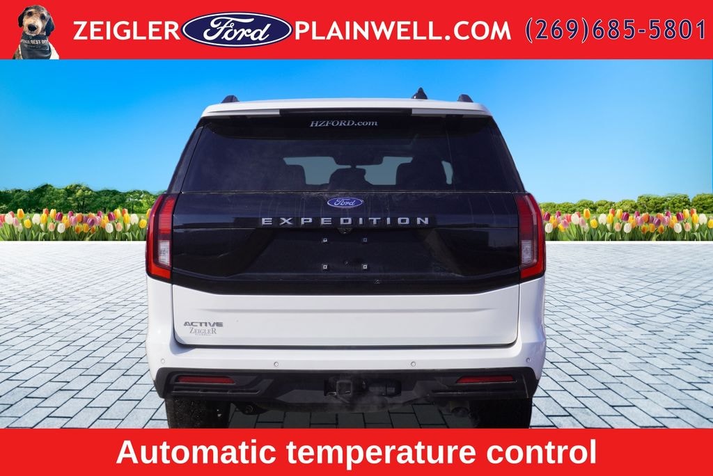 Used 2025 Ford Expedition Active SUV