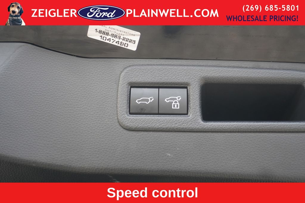 2022 TOYOTA VENZA - Image 11