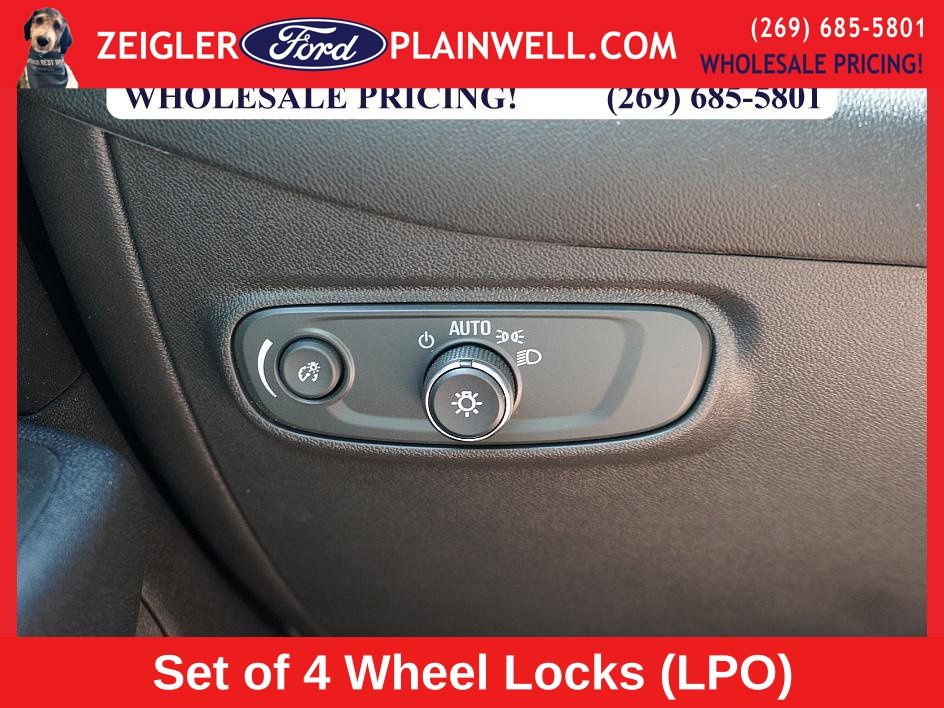 2023 CHEVROLET EQUINOX - Image 28