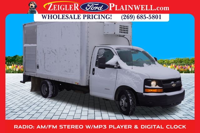 2016 CHEVROLET EXPRESS - Image 4