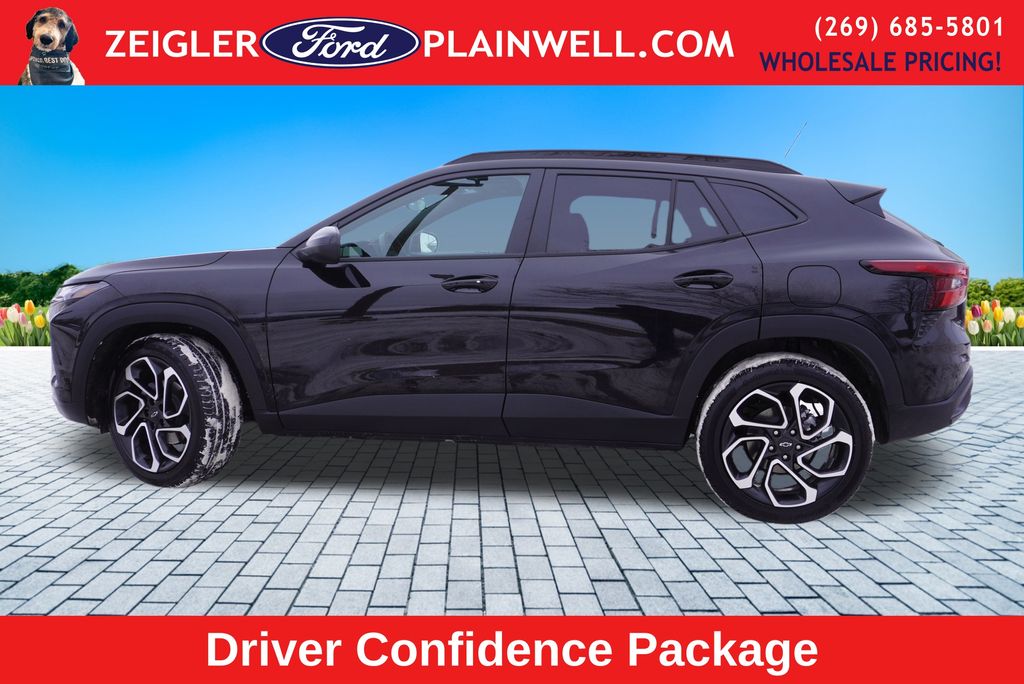 2025 CHEVROLET TRAX - Image 2