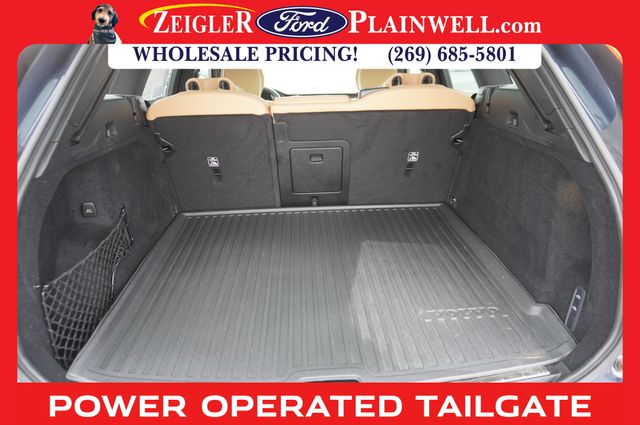 2023 VOLVO XC60 - Image 10