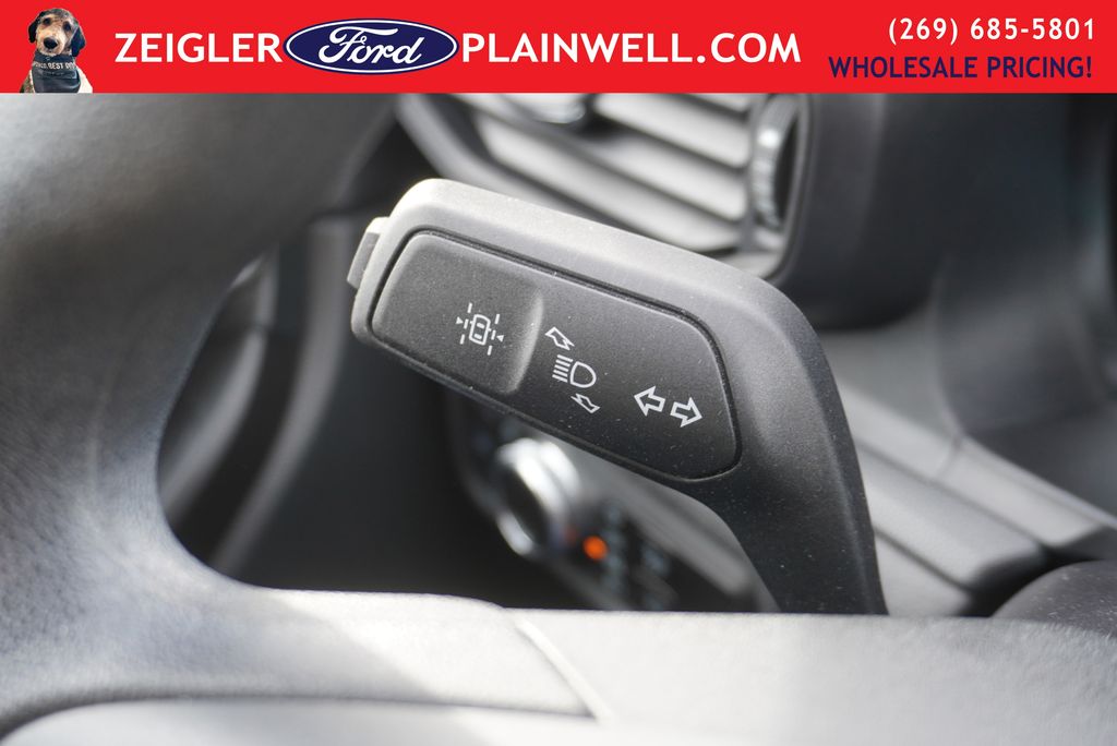 2023 FORD EXPLORER - Image 26