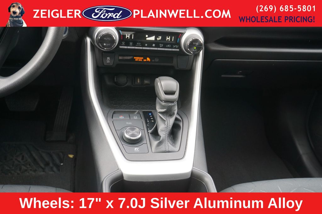 2022 TOYOTA RAV4 - Image 16