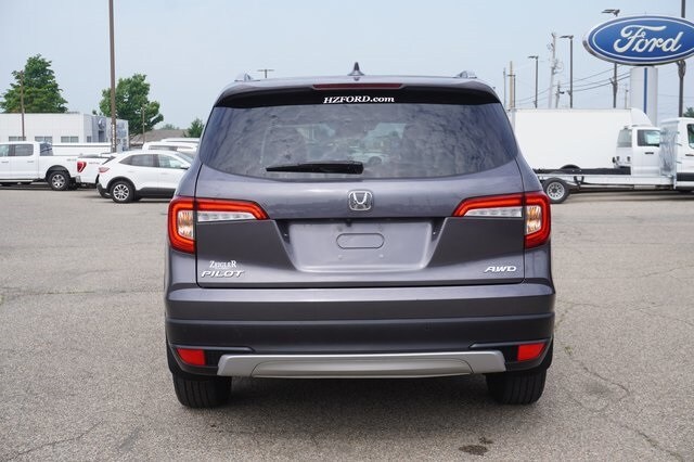 2022 Honda Pilot Black Edition photo 4