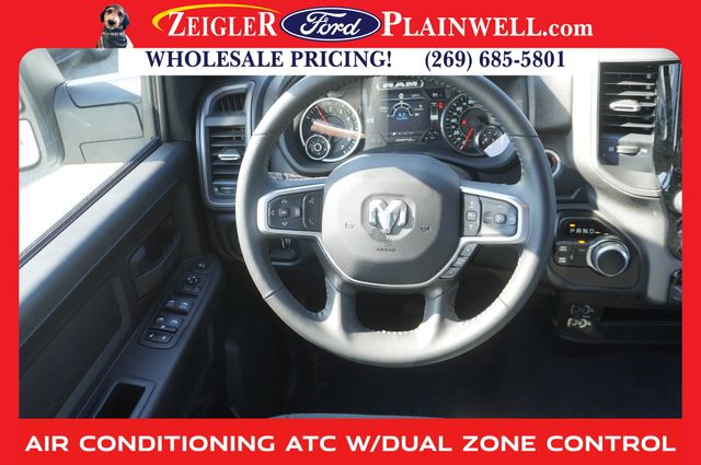 2024 RAM 3500 - Image 10