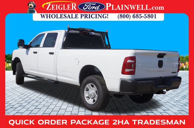 2024 Ram 3500 Tradesman photo 2
