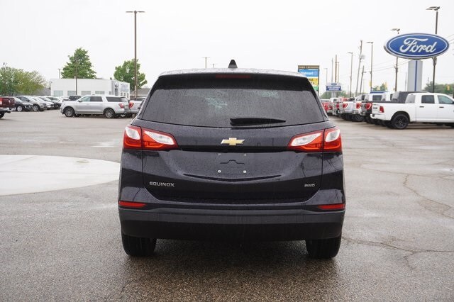 2020 Chevrolet Equinox LS photo 4