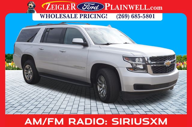 2018 Chevrolet Suburban LS photo 3