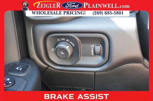 2024 RAM 3500 - Image 23