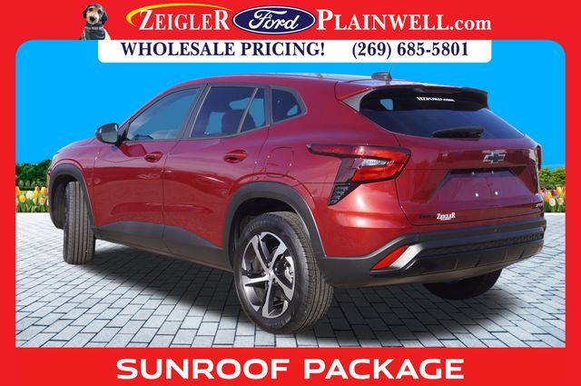 2025 Chevrolet Trax photo 3