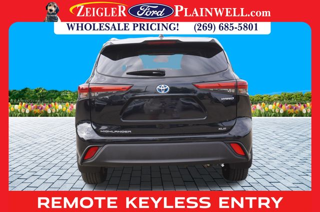 2023 Toyota Highlander Hybrid XLE photo 4